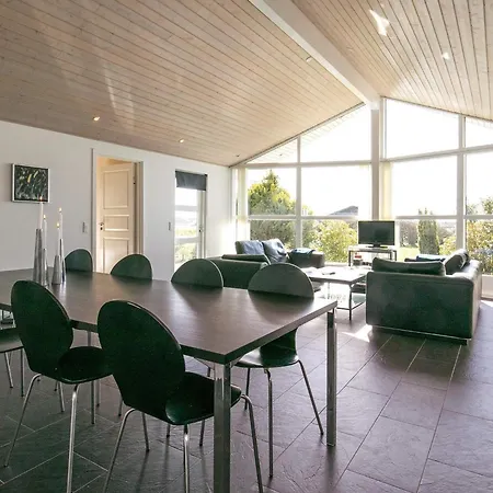 Luxury Seaside Retreat In Nr Lyngby-by Traum