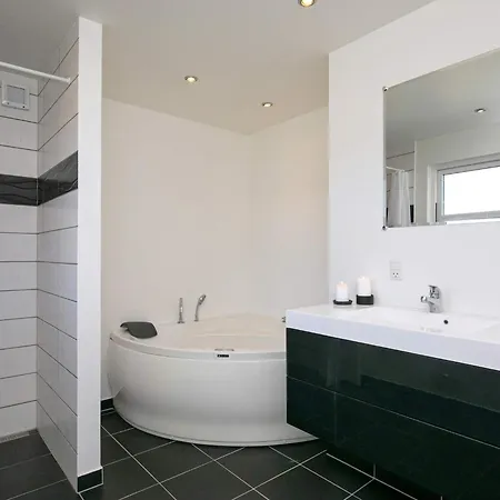 Vakantiehuis Luxury Seaside Retreat In Nr Lyngby-by Traum *